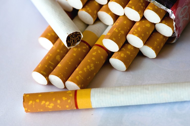 סיגריות גורמות לנפחת